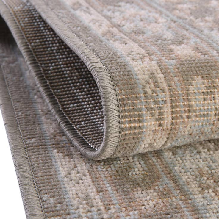 Detail image of 8' x 10' Whitney Oval Rug