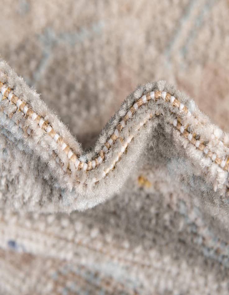 Detail image of 3' x 5' 3 Whitney Oval Rug