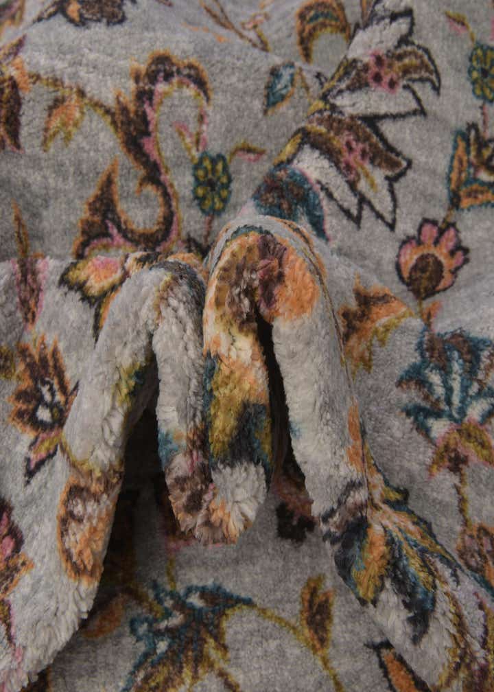 5' 3 x 7' 9 Medina Rug