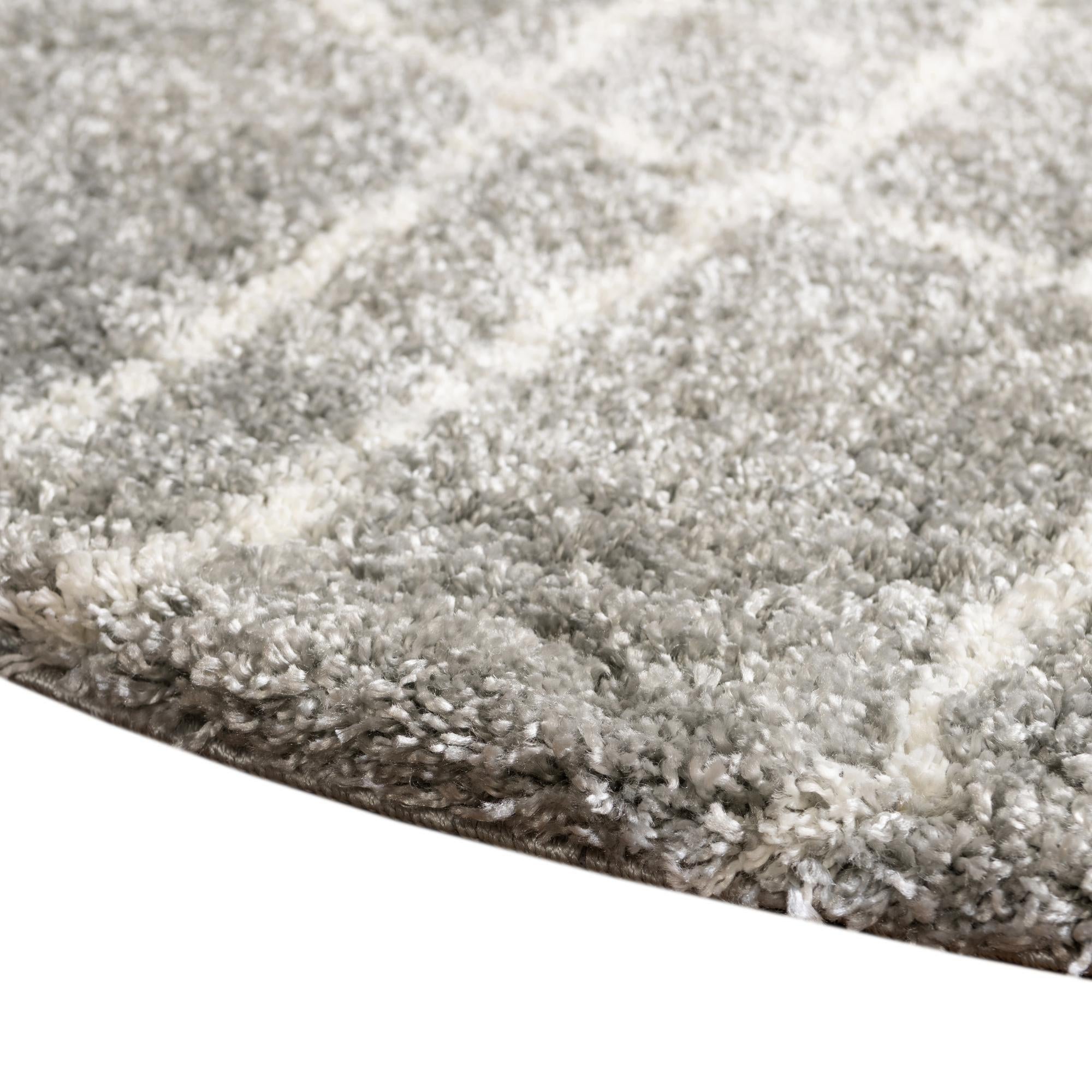 7' 10 x 7' 10 Soft Touch Shag Round Rug