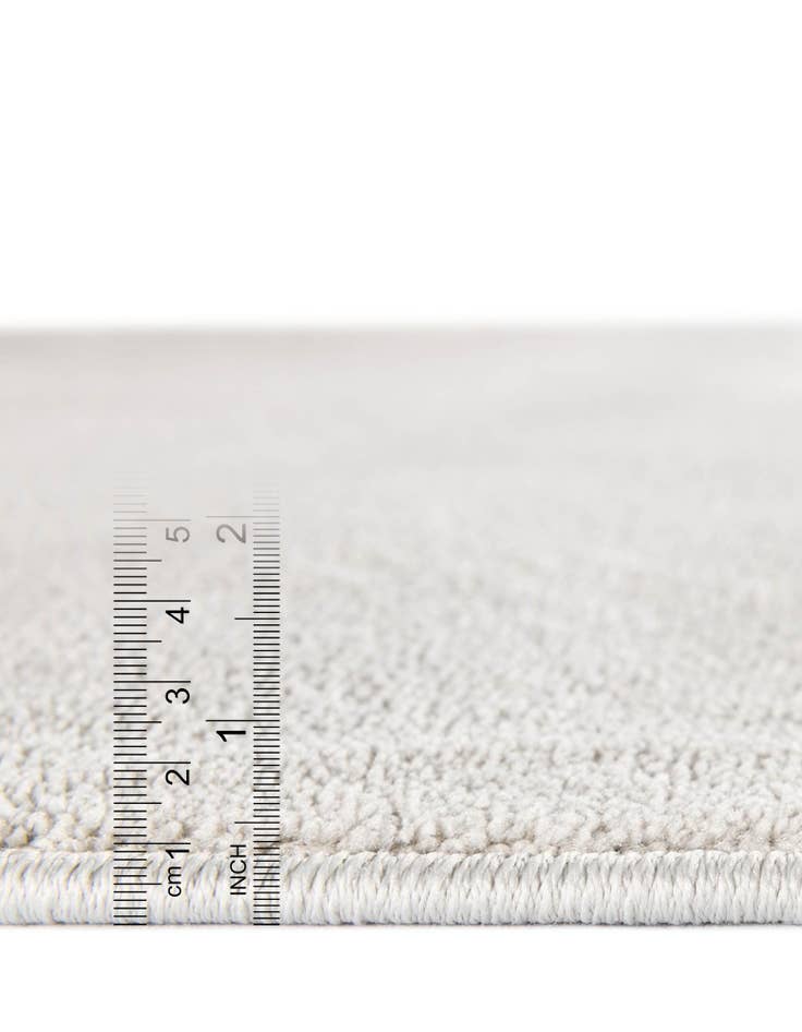 Detail image of 2' 6 x 16' 5 Everyday Solid Runner Rug