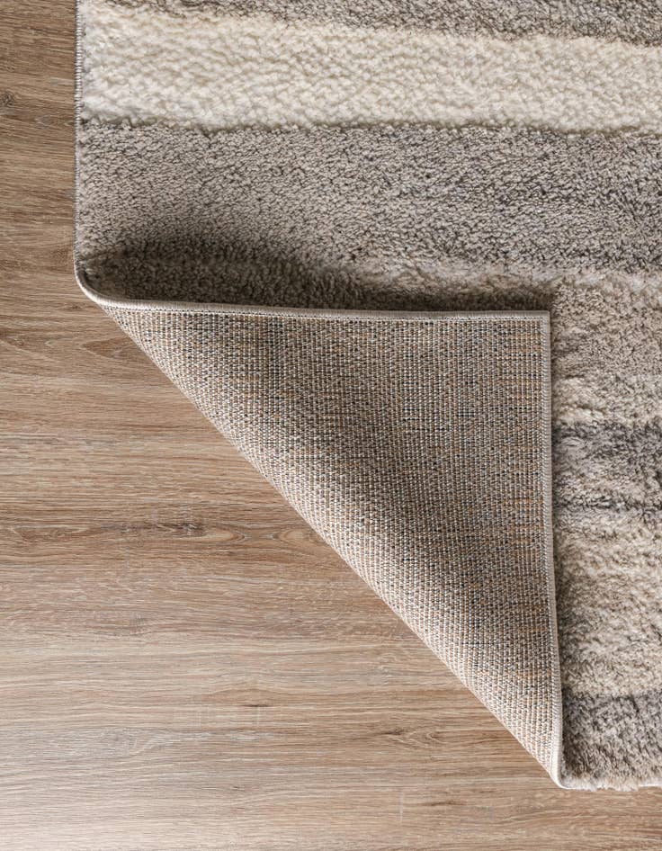 Detail image of 2' x 6' Sepia Runner Rug