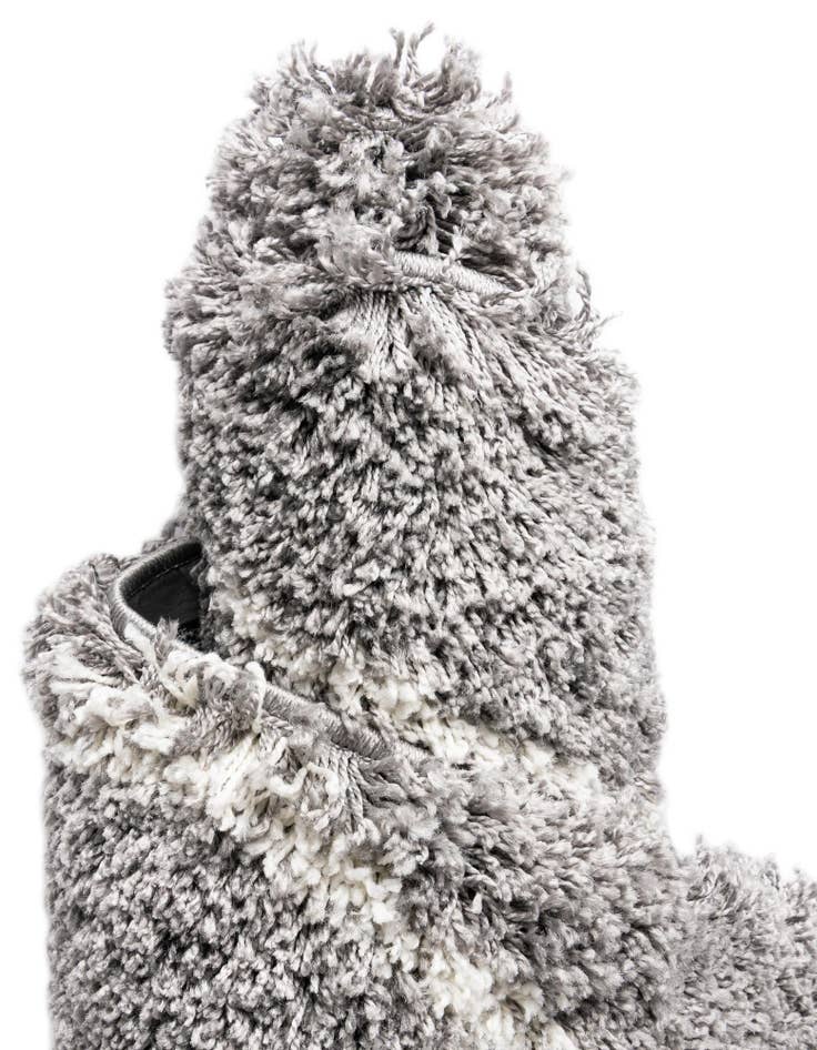 Detail image of 2' x 6' 7 Soft Touch Shag Runner Rug