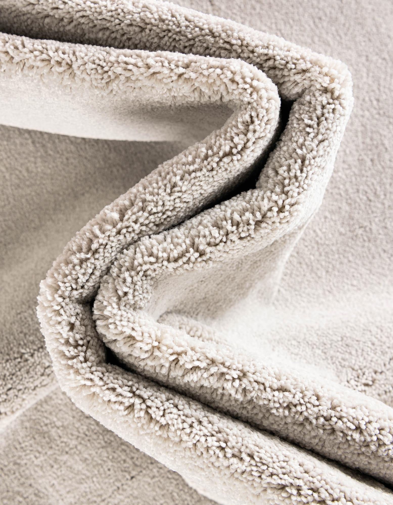 3' 3 x 3' 3 Everyday Solid Square Rug