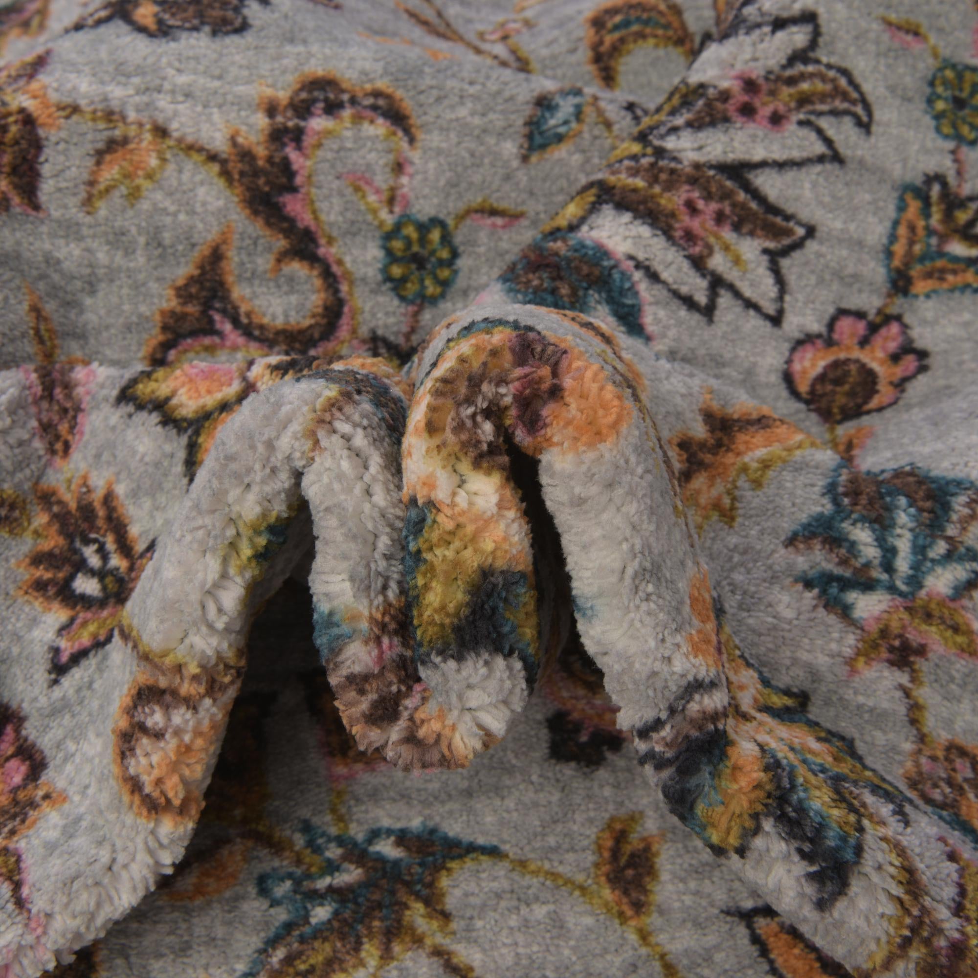 3' 3 x 3' 3 Medina Square Rug