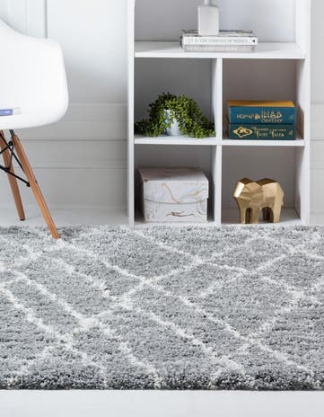 5' 3 x 5' 3 Soft Touch Shag Square Rug
