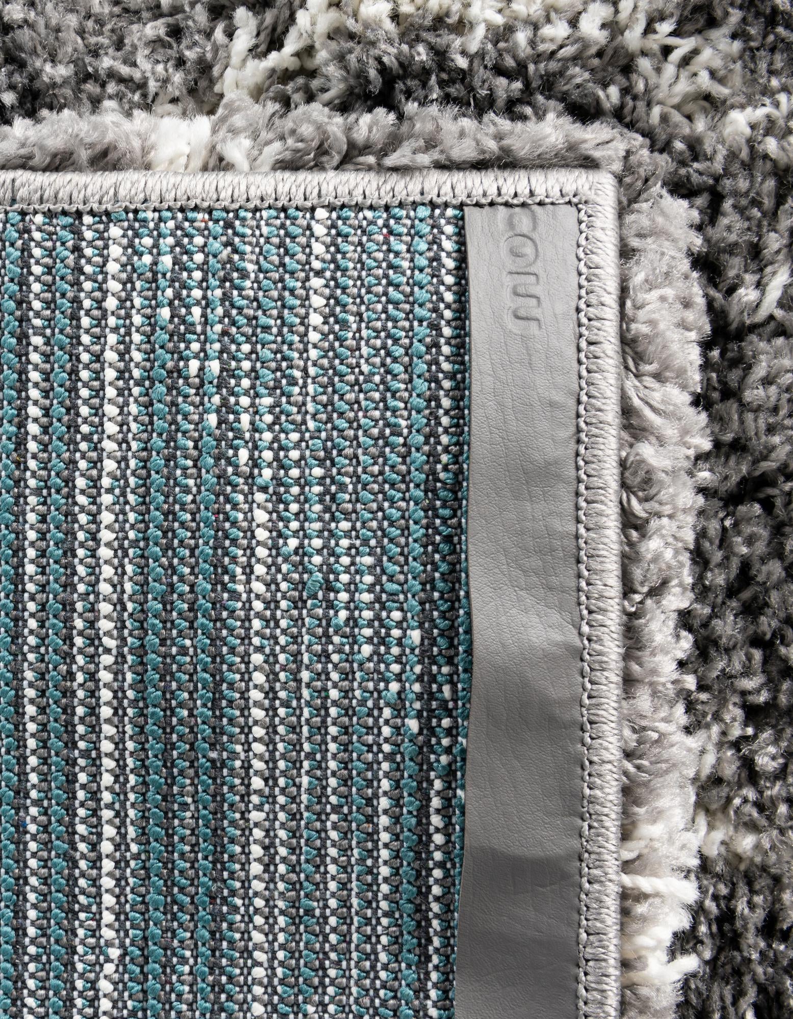 5' 3 x 5' 3 Soft Touch Shag Square Rug