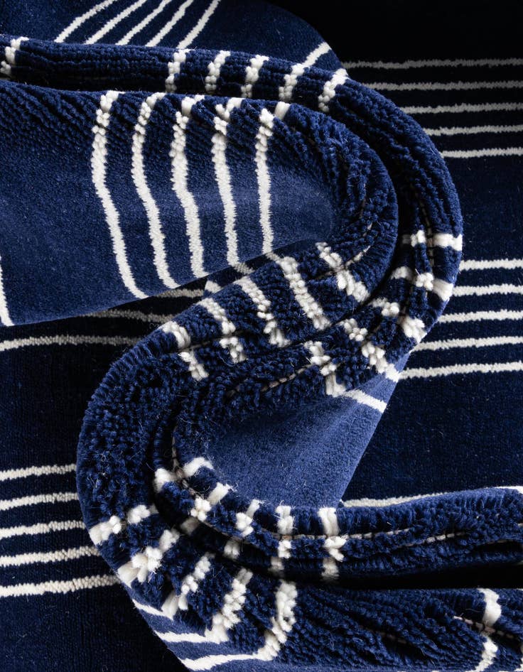 Detail image of 10' x 10' Jill Zarin Striped Wool Square Rug