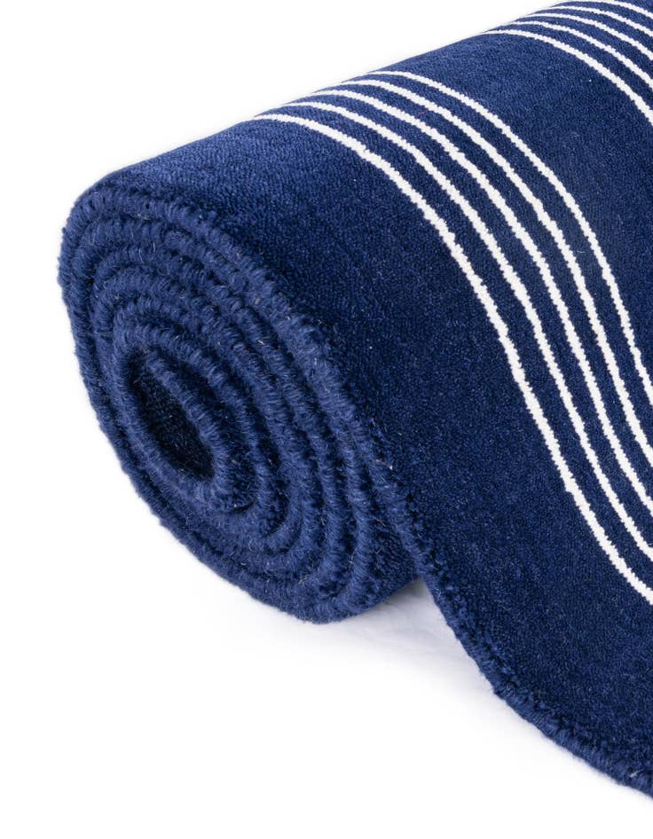 Detail image of 7' 10 x 7' 10 Jill Zarin Striped Wool Square Rug