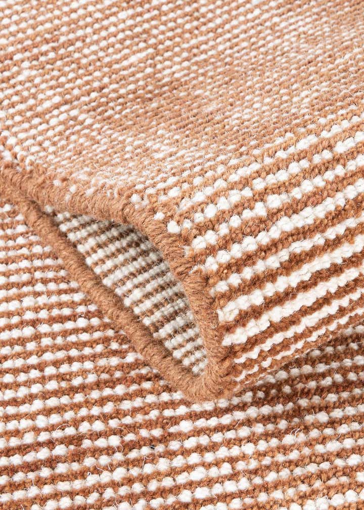 5' 1 x 5' 1 Hand Woven Jill Zarin English Manor Wool Round Rug