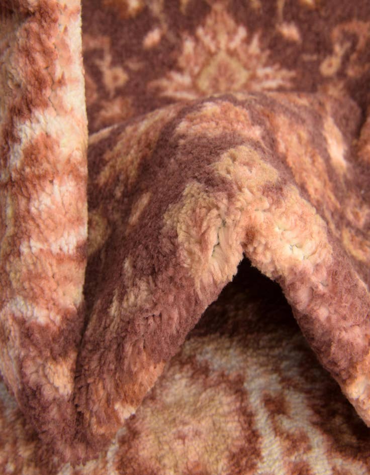 Detail image of 3' 3 x 5' 3 Medina Rug