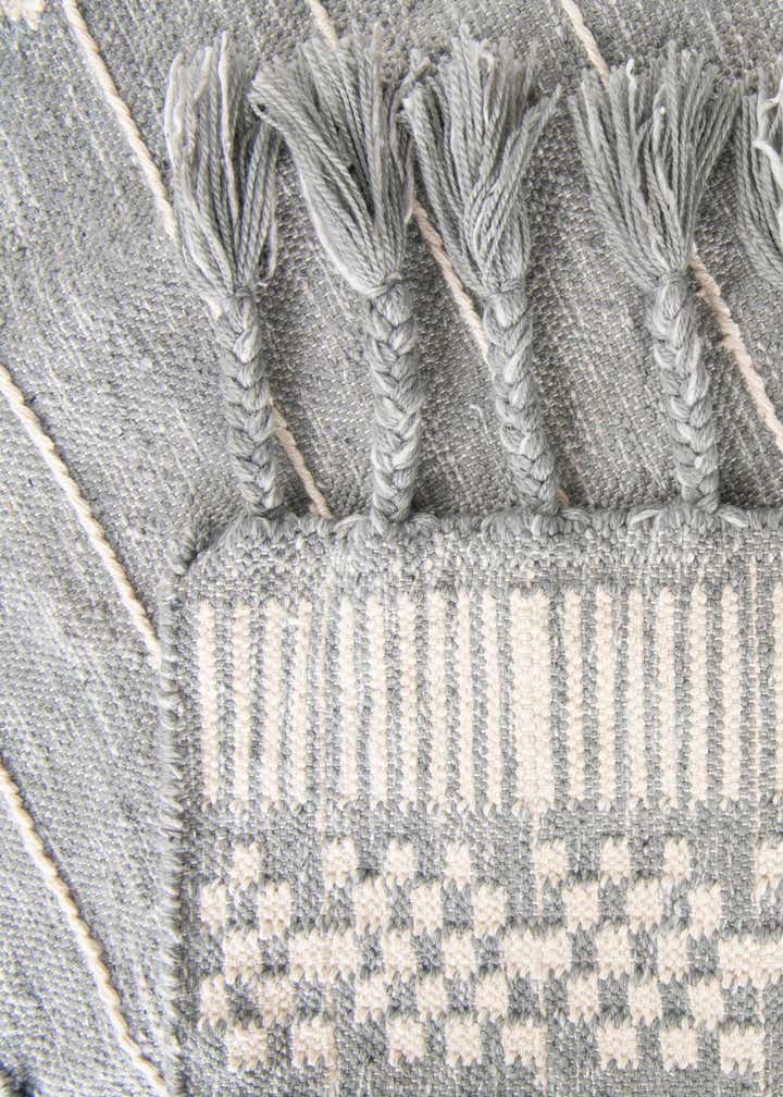 5' 1 x 8' Easy-Clean Eco Bohemian Indoor / Outdoor Rug