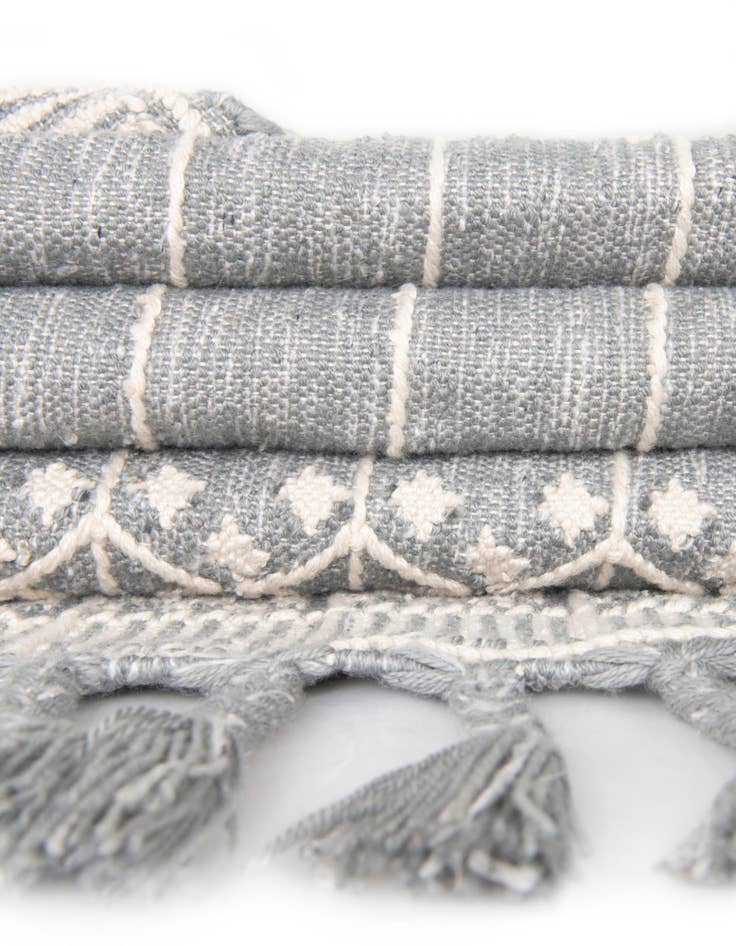 Detail image of 7' 10 x 10' Easy-Clean Eco Bohemian Indoor / Outdoor Rug