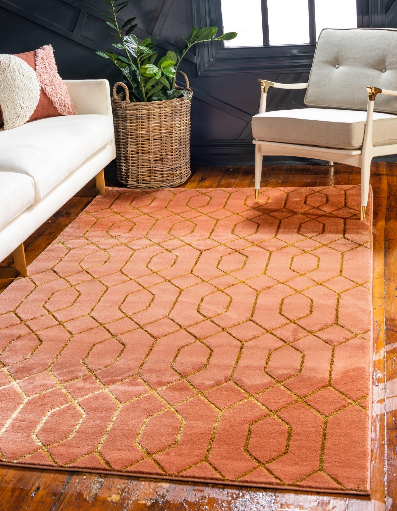 8' x 10' Marilyn Monroe™ Glam Trellis Rug