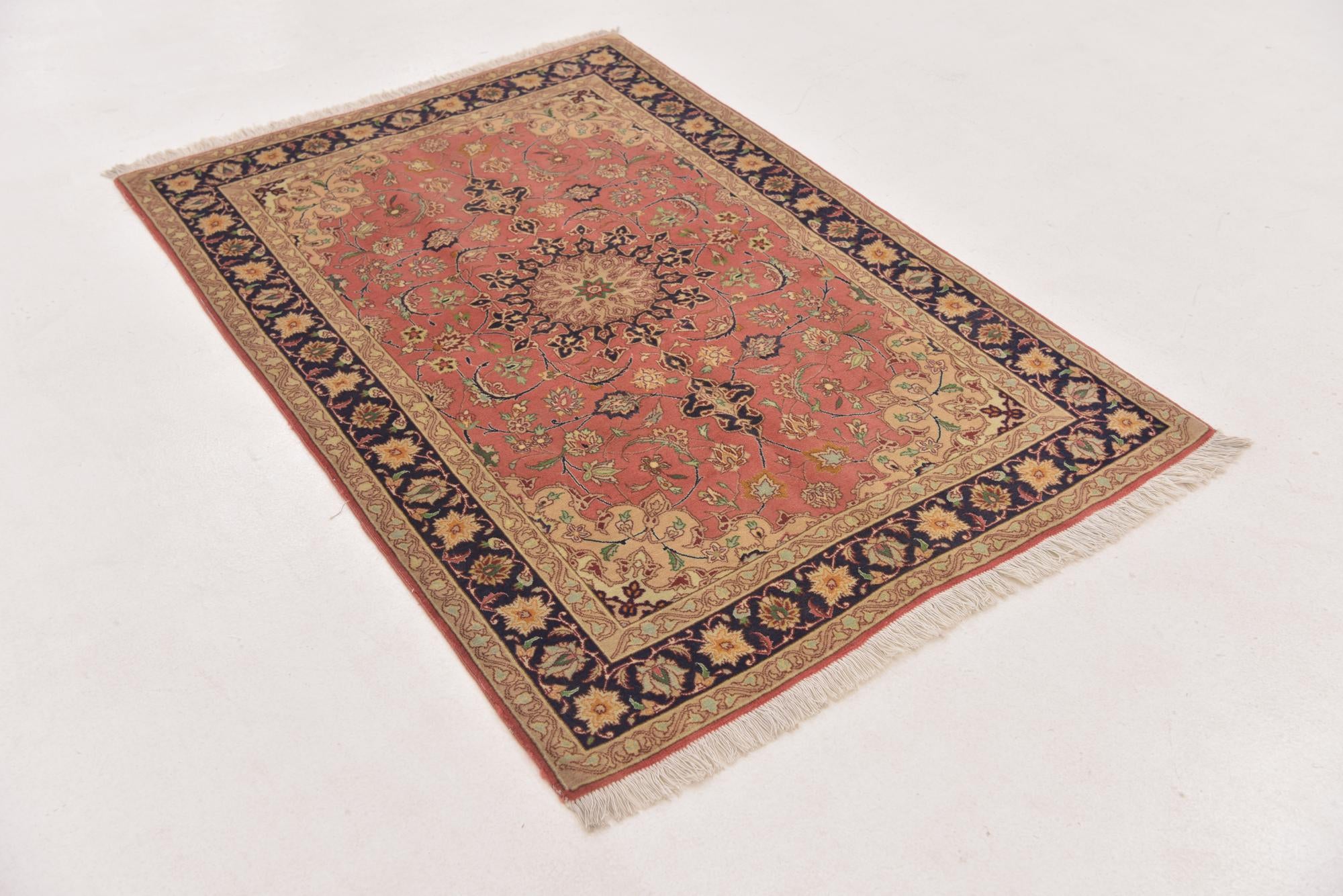 3' 5 x 5' Hand Knotted Isfahan Persian Rug