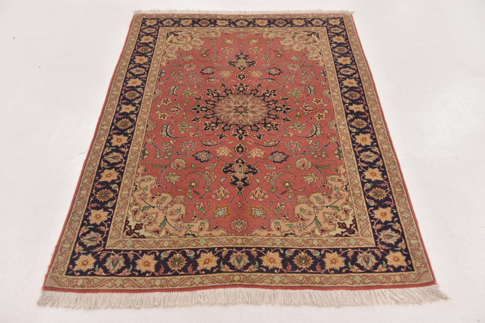 3' 5 x 5' Hand Knotted Isfahan Persian Rug