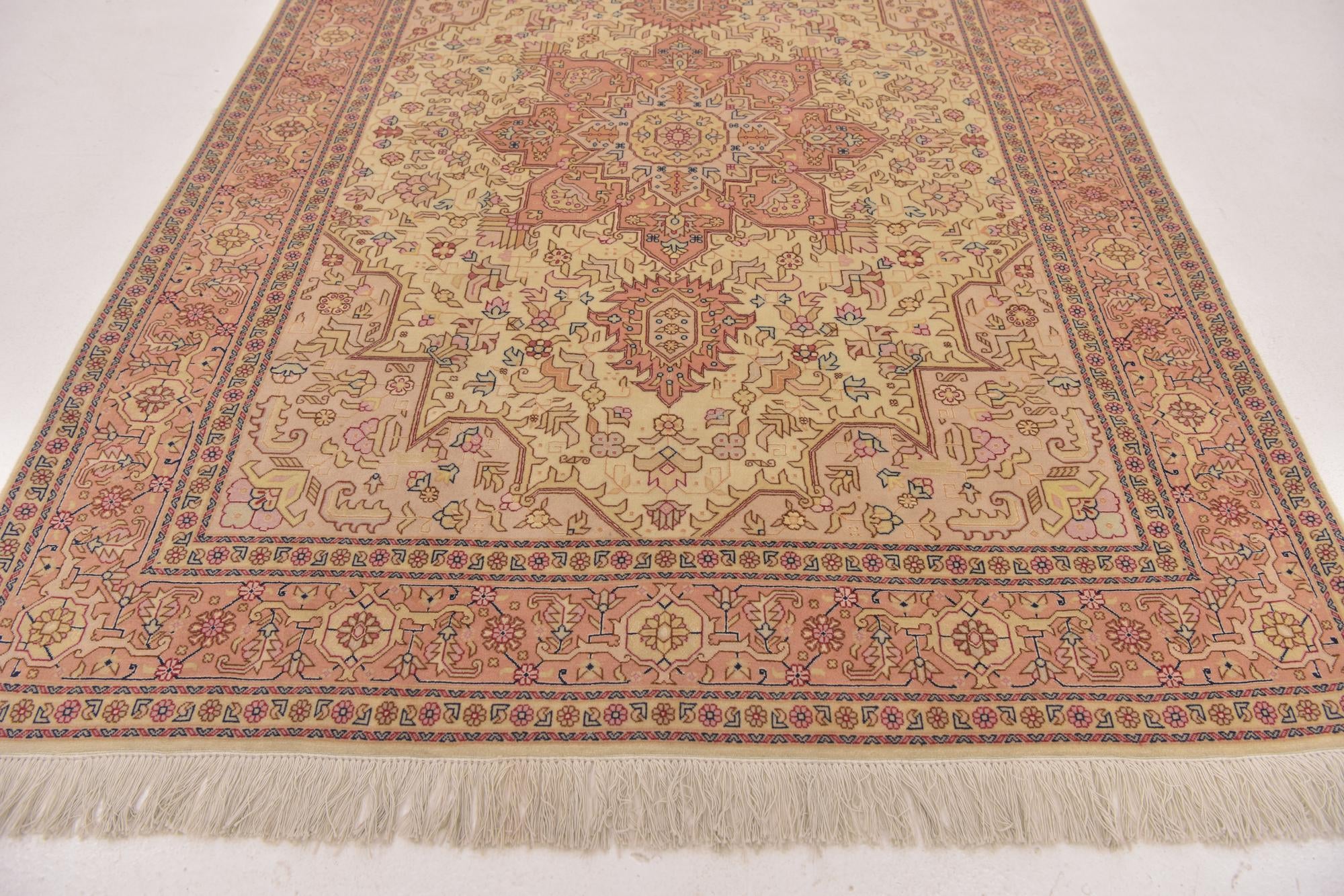 5' x 6' 6 Hand Knotted Tabriz Persian Rug