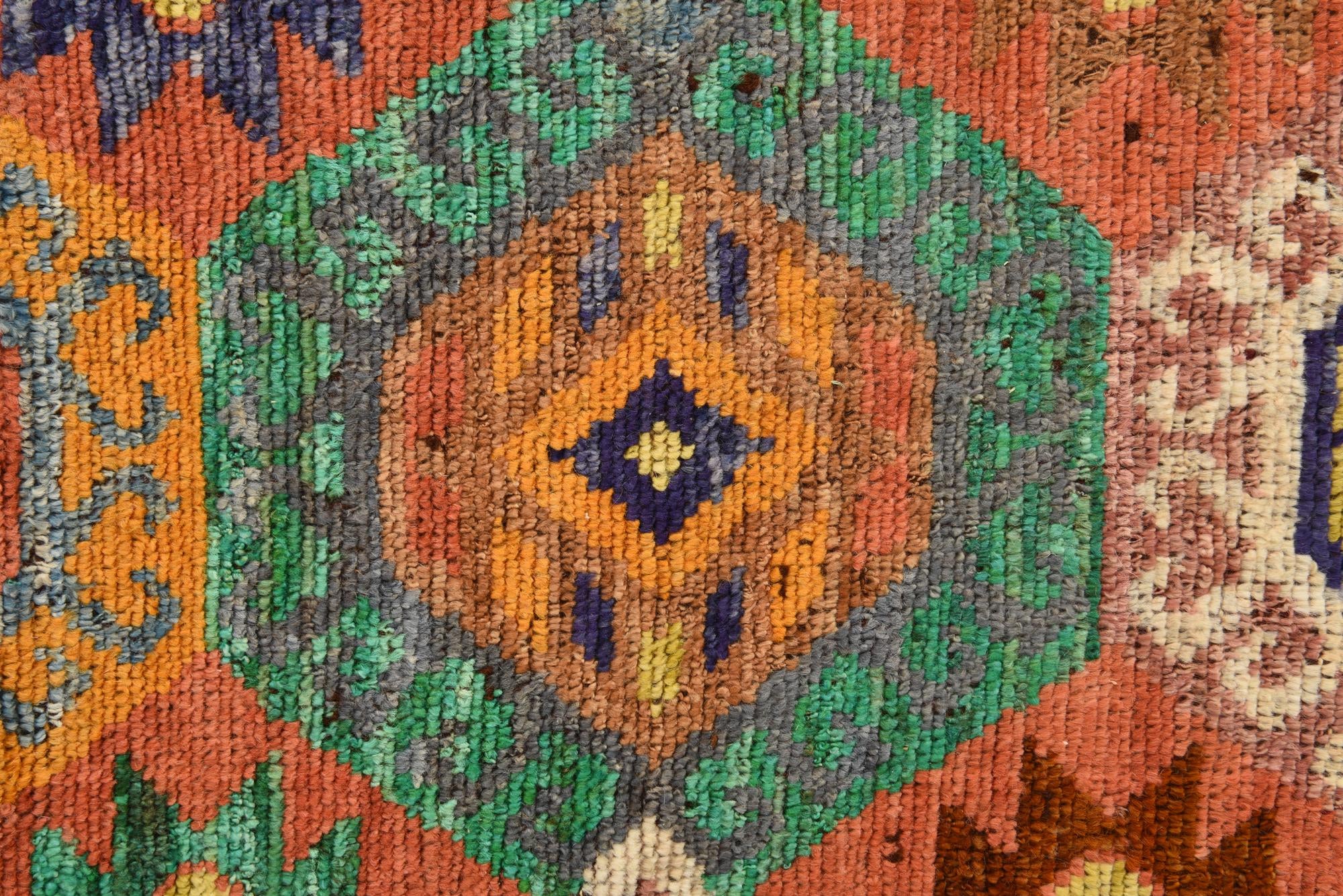 6' 7 x 10' 2 Hand Knotted Darya Wool Rug