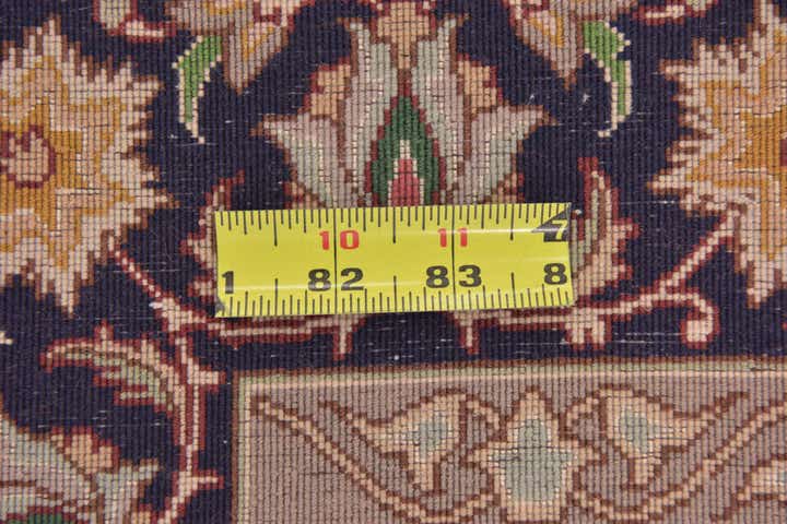 3' 5 x 5' Hand Knotted Isfahan Persian Rug