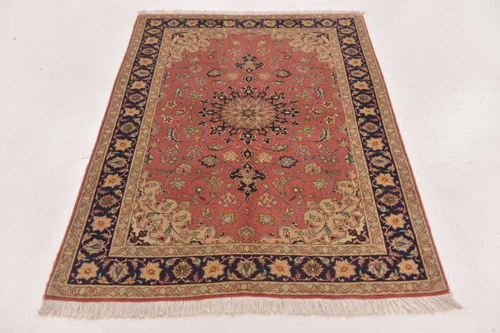 3' 5 x 5' Hand Knotted Isfahan Persian Rug