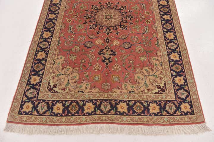 3' 5 x 5' Hand Knotted Isfahan Persian Rug
