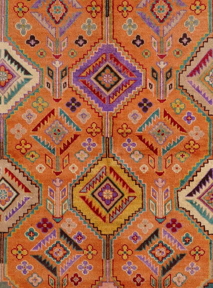 5' 7 x 8' Hand Knotted Kazak Rug