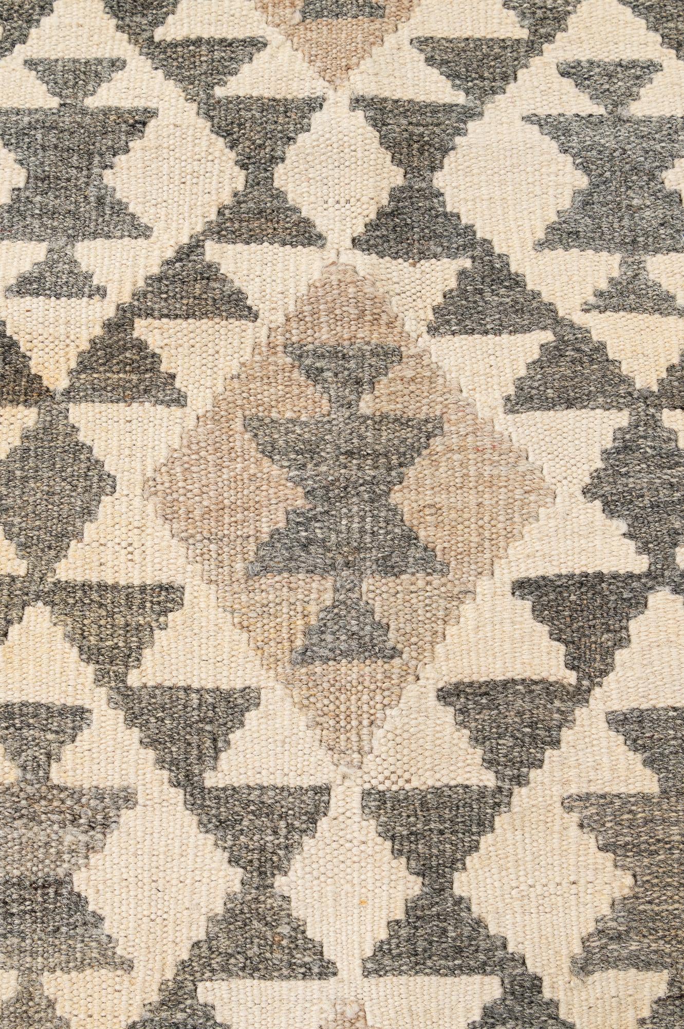 4' 10 x 6' 6 Hand Woven Kilim Maymana Wool Rug
