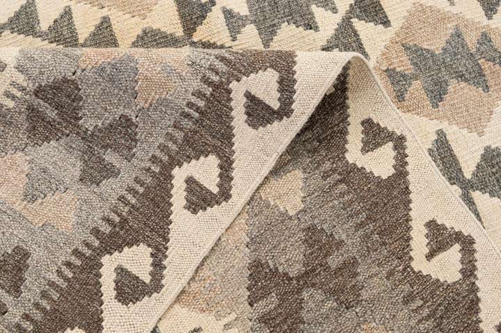 4' 10 x 6' 6 Hand Woven Kilim Maymana Wool Rug