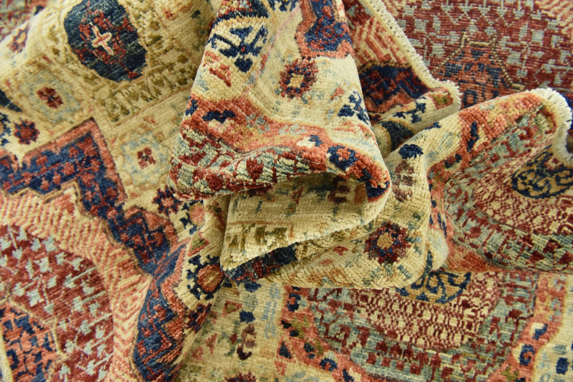 8' x 10' 3 Hand Knotted Mamluk Ziegler Rug