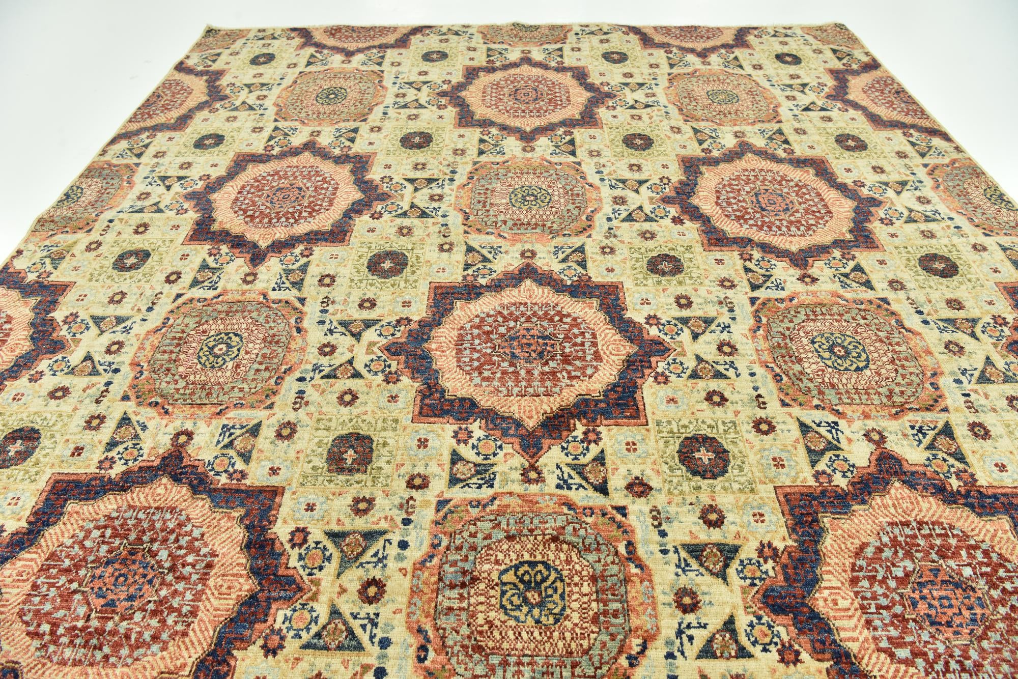 8' x 10' 3 Hand Knotted Mamluk Ziegler Rug