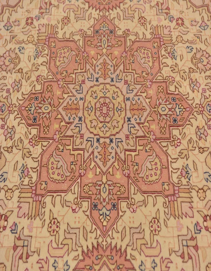 Detail image of 5' x 6' 6 Hand Knotted Tabriz Persian Rug