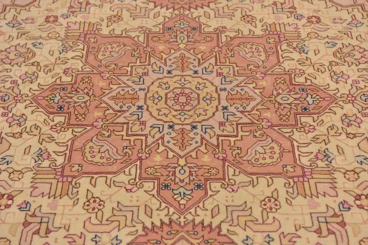 5' x 6' 6 Hand Knotted Tabriz Persian Rug