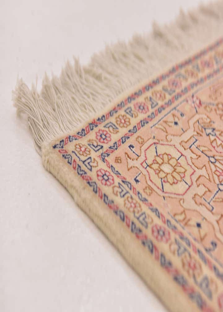 5' x 6' 6 Hand Knotted Tabriz Persian Rug