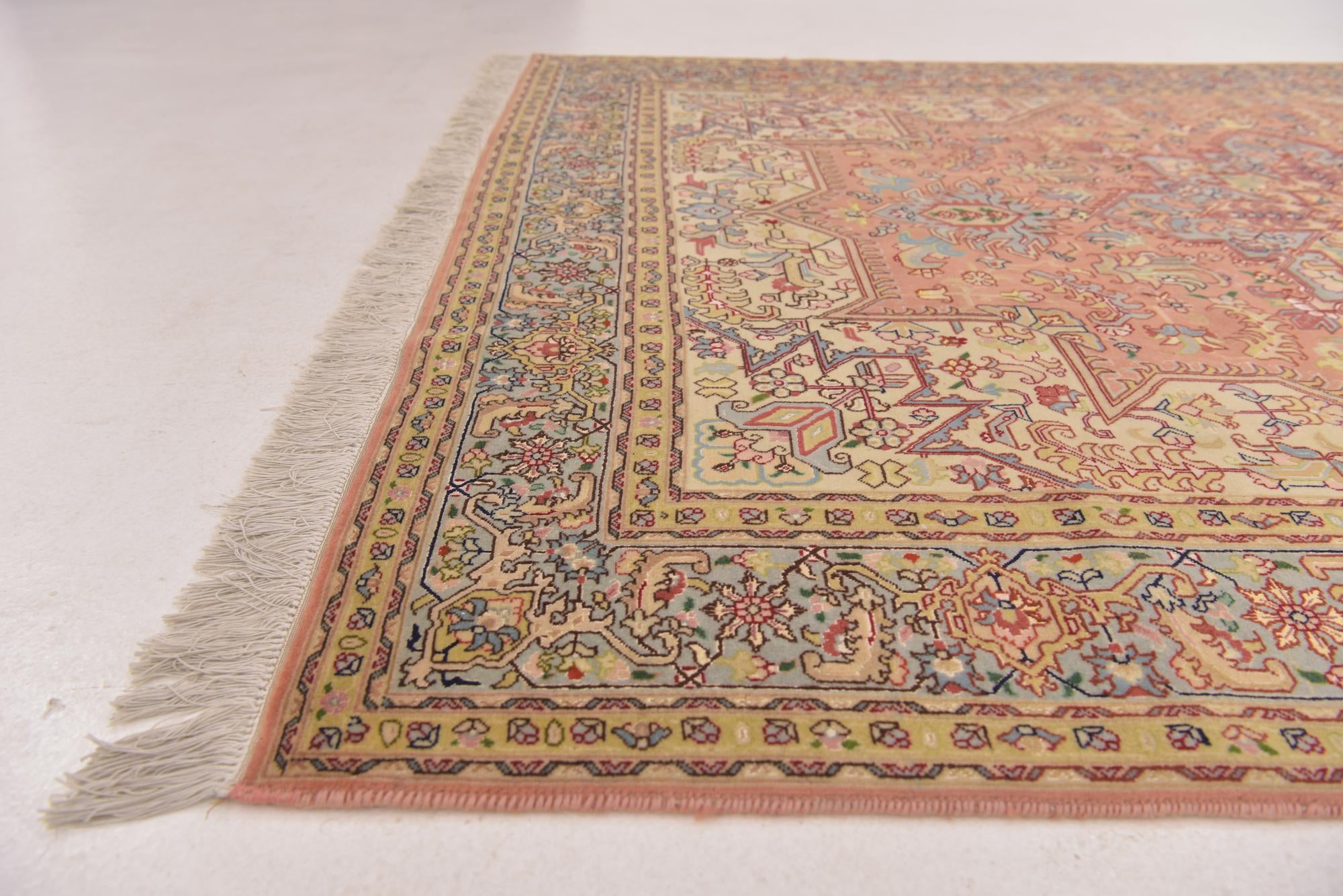4' 10 x 6' 8 Hand Knotted Tabriz Persian Rug