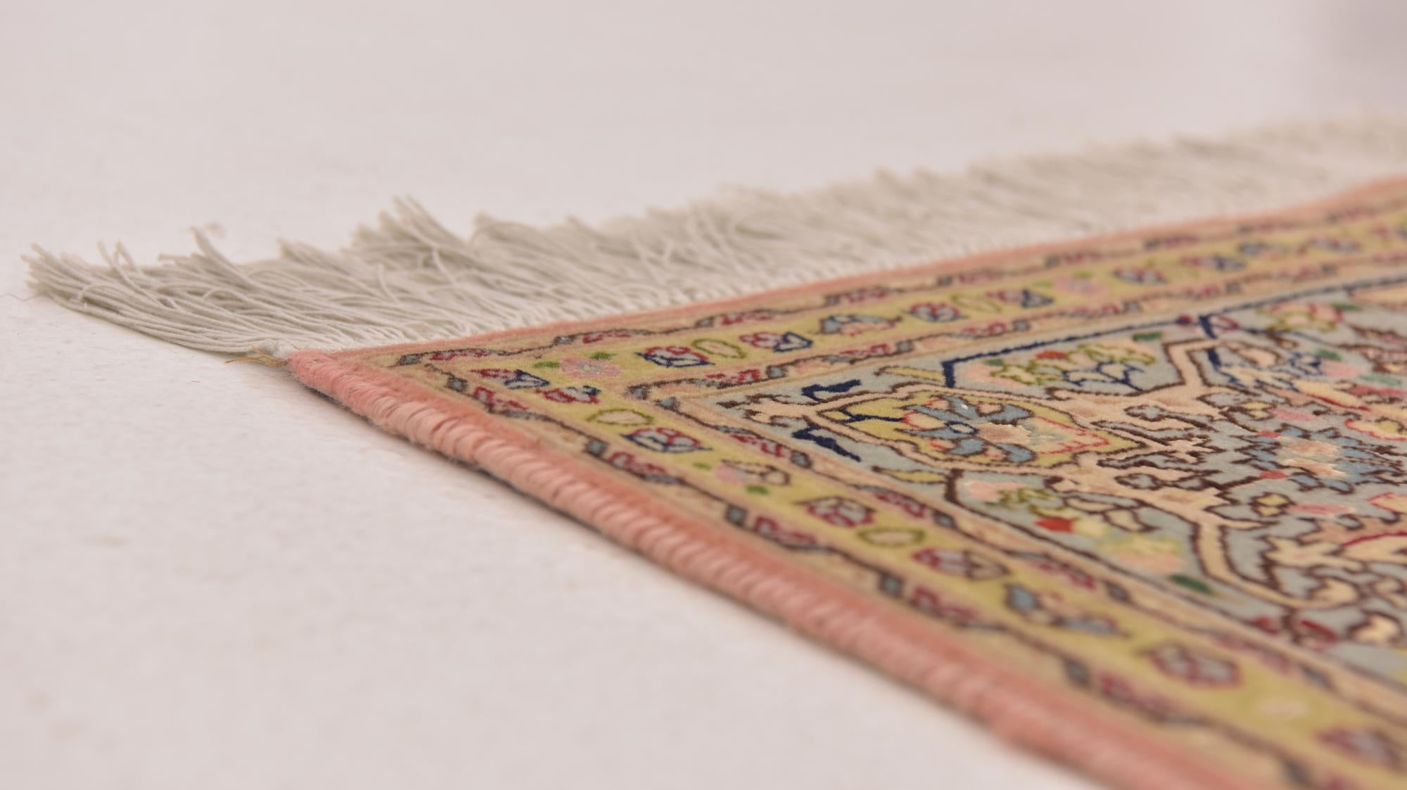 4' 10 x 6' 8 Hand Knotted Tabriz Persian Rug