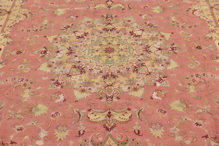 Detail image of 6' 8 x 10' 2 Hand Knotted Tabriz Persian Rug