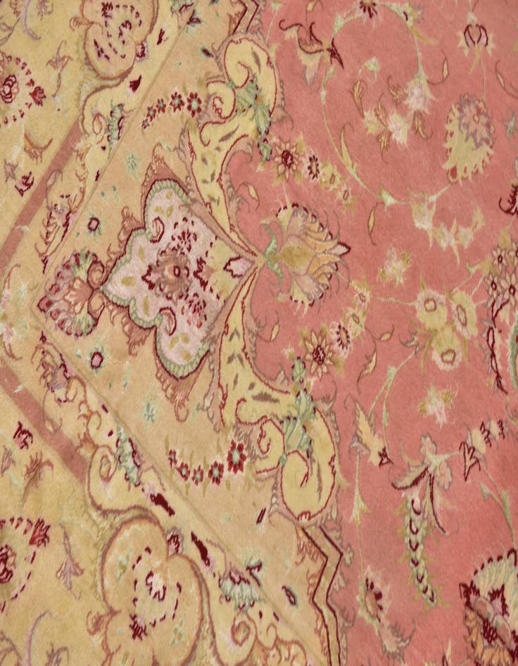 Detail image of 6' 8 x 10' 2 Hand Knotted Tabriz Persian Rug