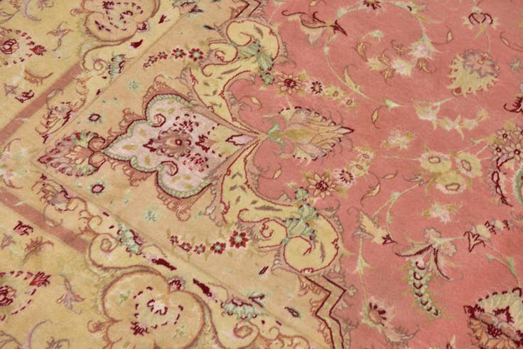 Detail image of 6' 8 x 10' 2 Hand Knotted Tabriz Persian Rug