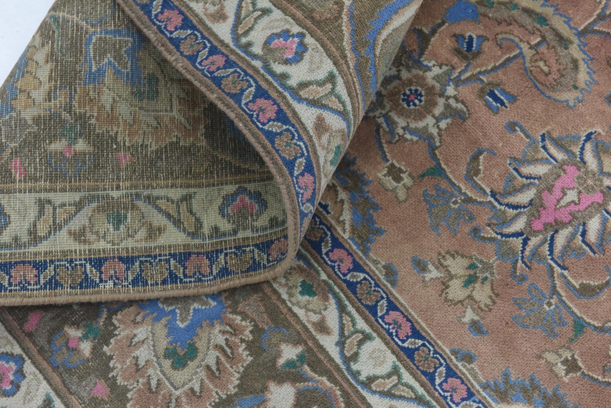 Coral 9' 5 x 12' 4 Hand Knotted Ultra Vintage Persian Wool Rug