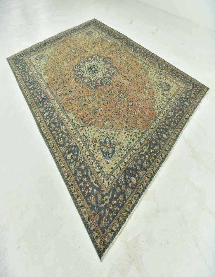 Detail image of 9' 7 x 13' Hand Knotted Ultra Vintage Persian Wool Rug