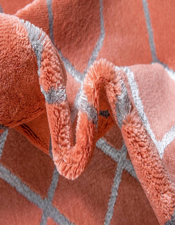 Detail image of 9' x 12'  Marilyn Monroe&trade; Glam Trellis Rug