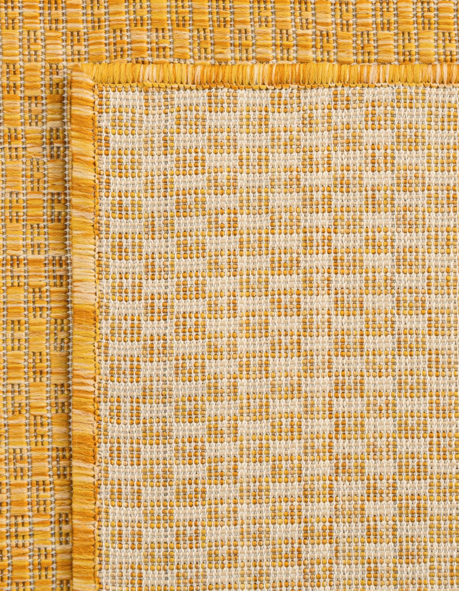 2' x 6' Easy-Clean Solid Indoor / Outdoor Runner Rug