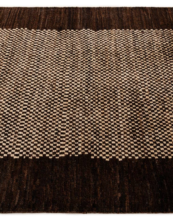 Detail image of 4' x 5' 9  Hand Knotted Darya Wool Rug