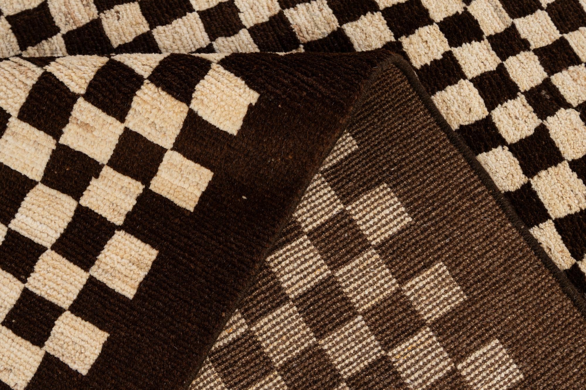 5' 7 x 7' 9 Hand Knotted Moroccan Wool Rug