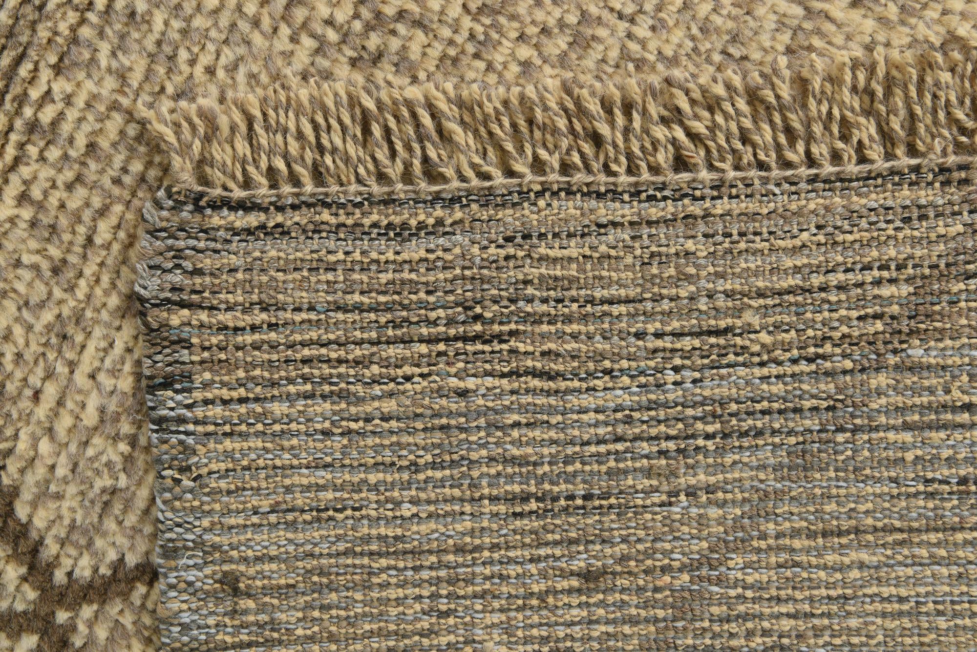 6' x 8' 10 Hand Knotted Moroccan Wool Rug