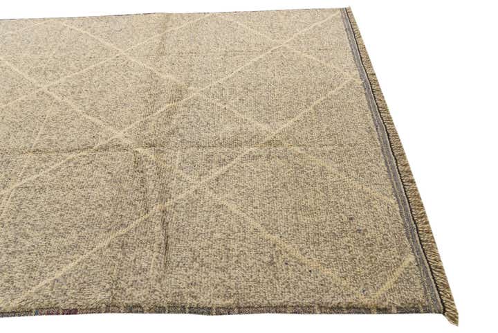 5' 9 x 9' 4 Hand Knotted Moroccan Wool Rug
