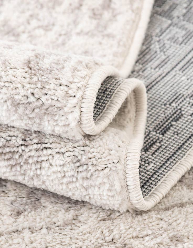 Detail image of 7' x 7' Oxford Octagon Rug