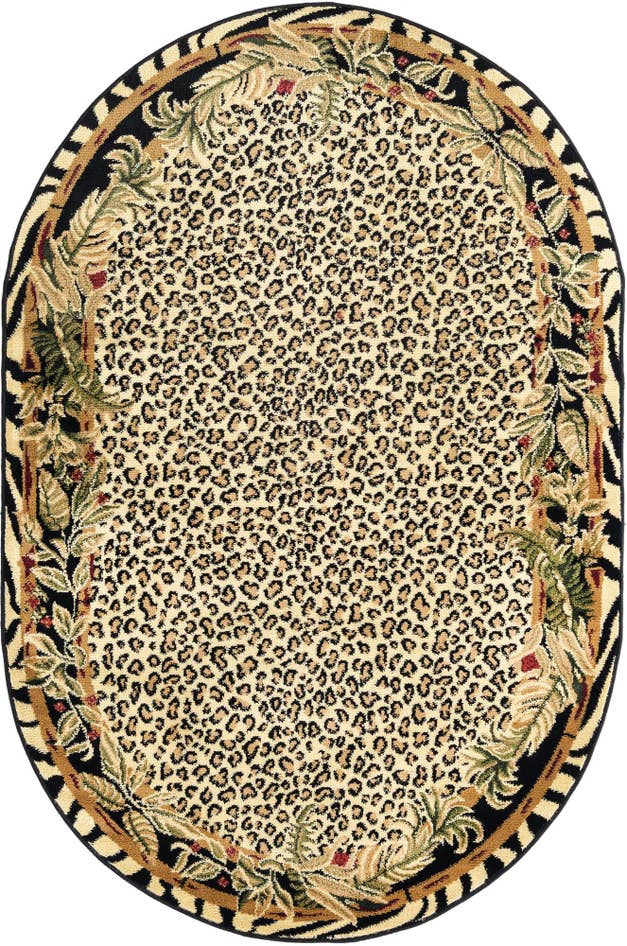 Detail image of 4' x 6' Savannah Oval Rug