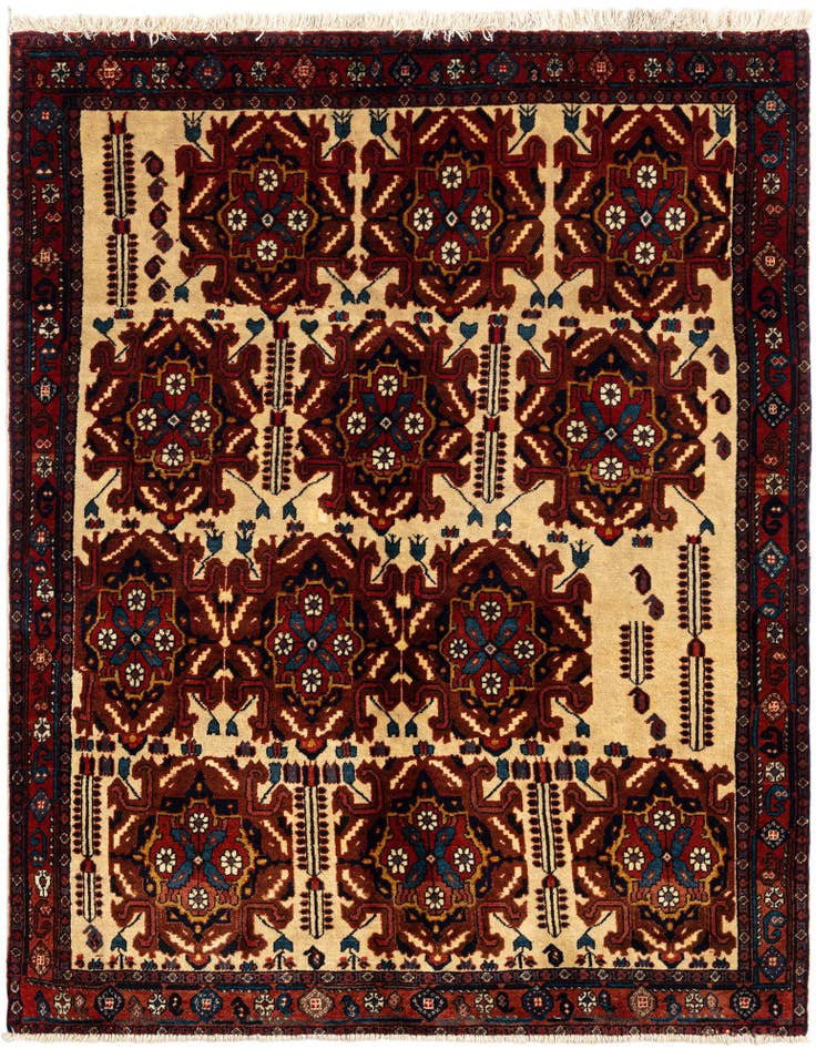 Detail image of 4' 1 x 5' 3 Afshar Wool Rug
