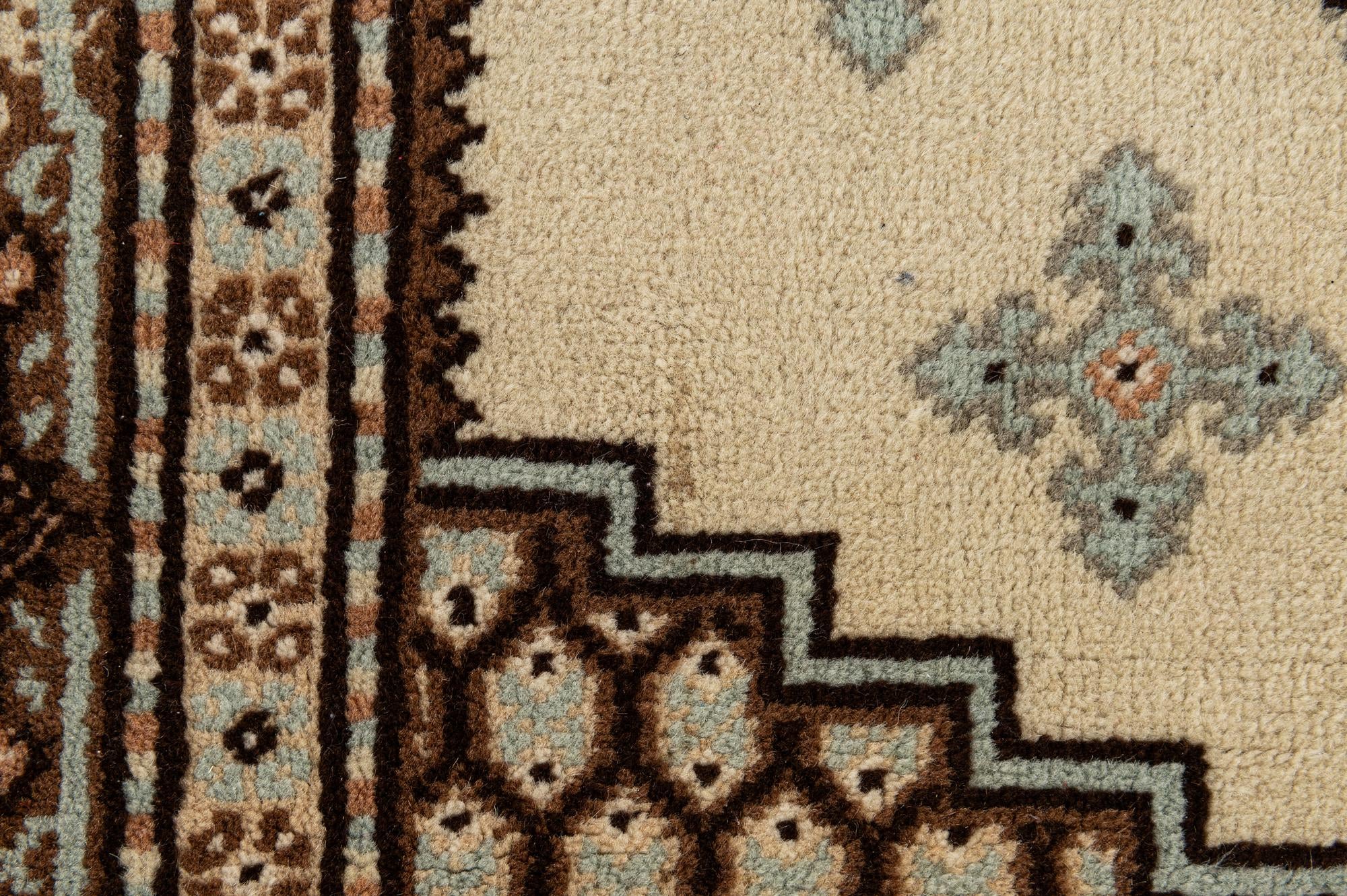3' 11 x 5' 10 Hand Knotted Anatolian Wool Rug